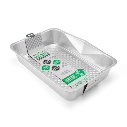 MasterClass Recycled Aluminium Roaster with Pouring Spout (H8 x W40 x D29cm)