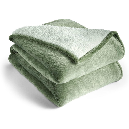 Silentnight Sage Green Snugsie Giant Blanket 180 x 240cm