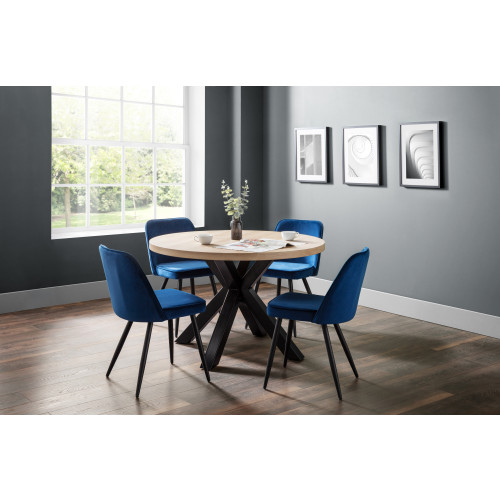 Berwick Oak Finish Round Dining Table (D120 x W120 x H76)