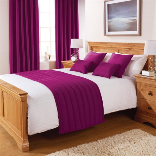 Comfort Simplicity Trevira with Silky Finish Bed Runner - Aubergine