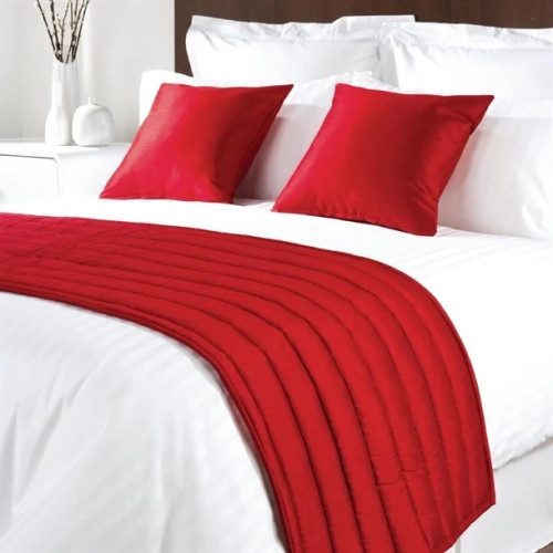 Comfort Simplicity Trevira with Silky Finish Bed Runner - Scarlet
