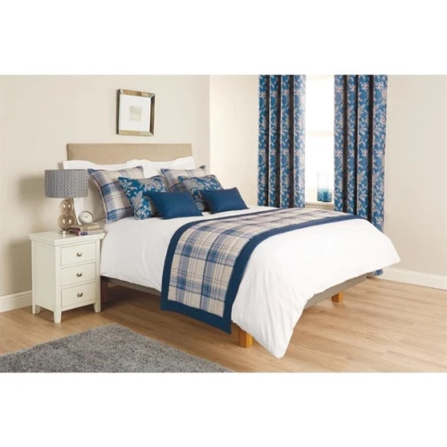 Luxury Chatsworth Bordered Bed Runner - Pistachio
